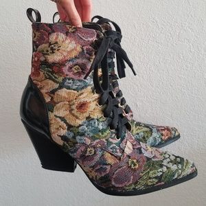 Cape Robbin Floral Stitch Booties